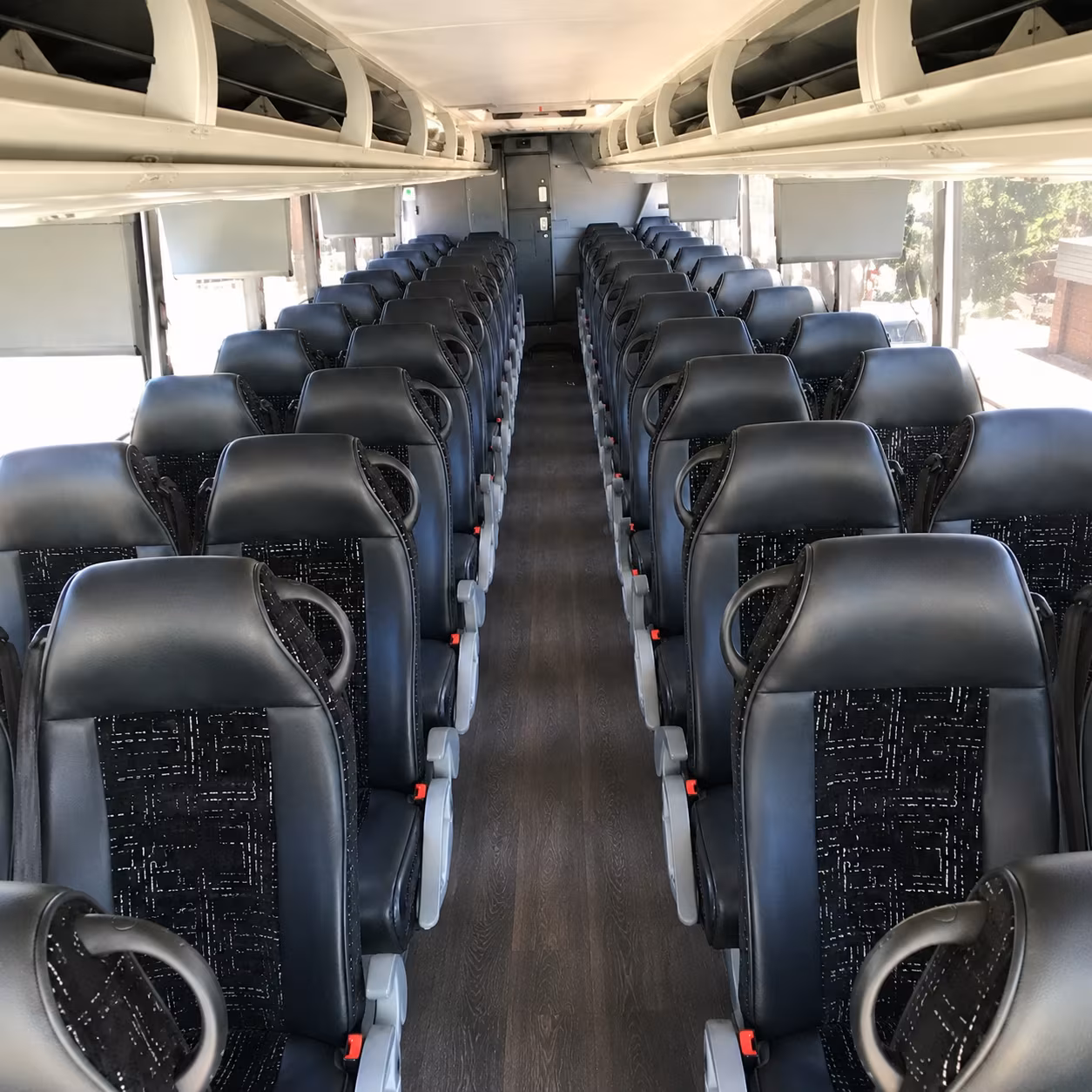 morgan hill organize a morgan hill corporate event with a charter bus